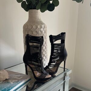 Perfect condition Vince Camuto Barbara Gladiator Heels